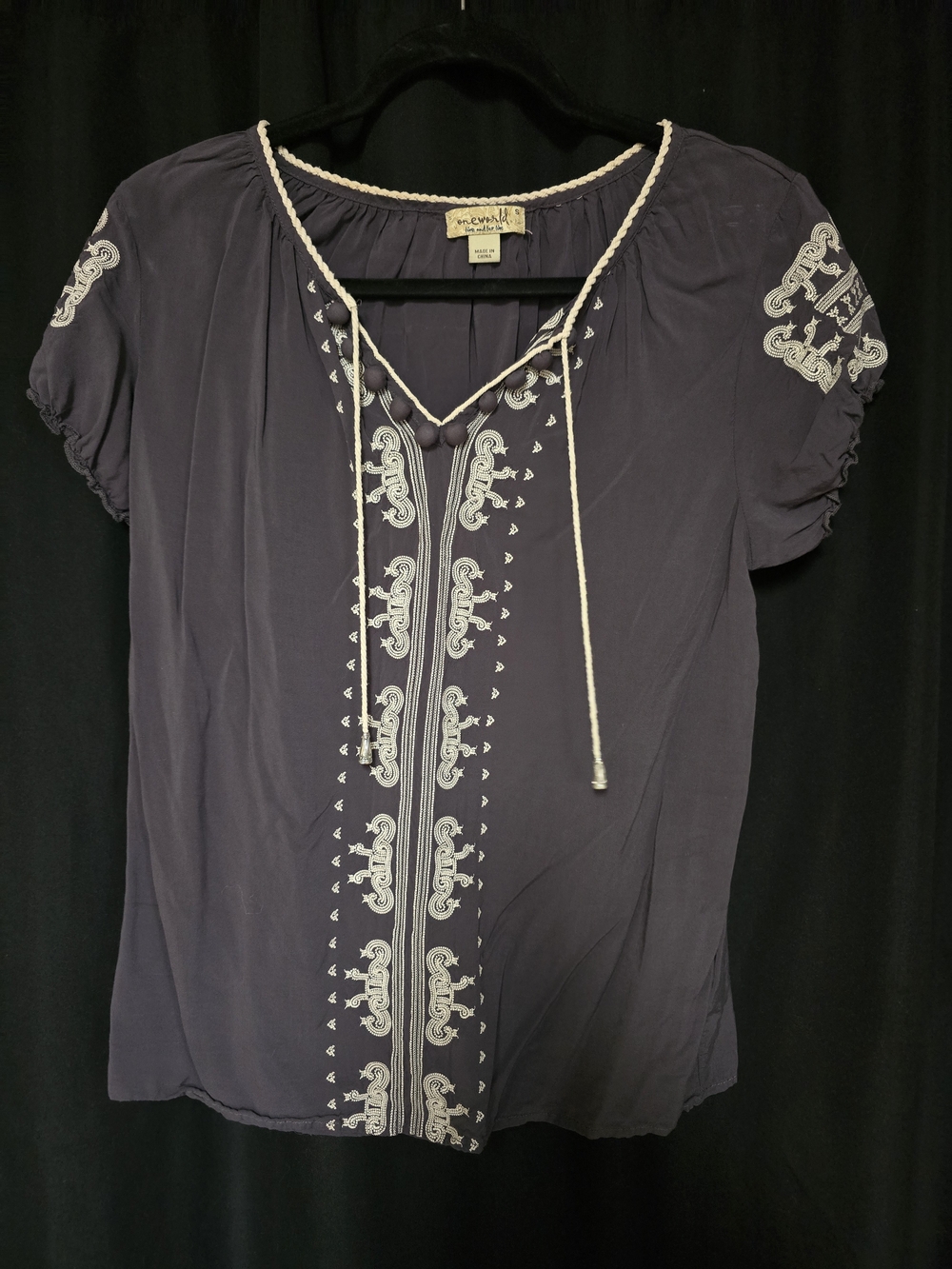 ONE WORLD Gray Embroidered Peasant Top